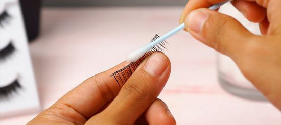 How To Remove False Eyelash Glue