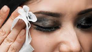 What are the most frequent mistakes made in removing make-up