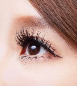Best Lashes For Monolids